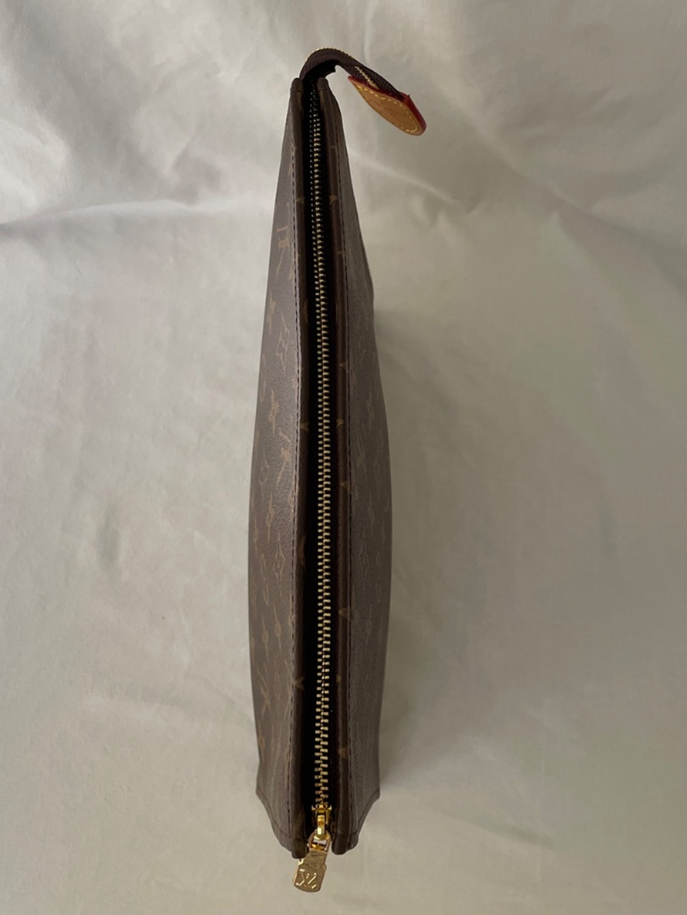 ~Louis Vuitton~ Toiletry Pouch Bag 10” - Picture 8 of 13